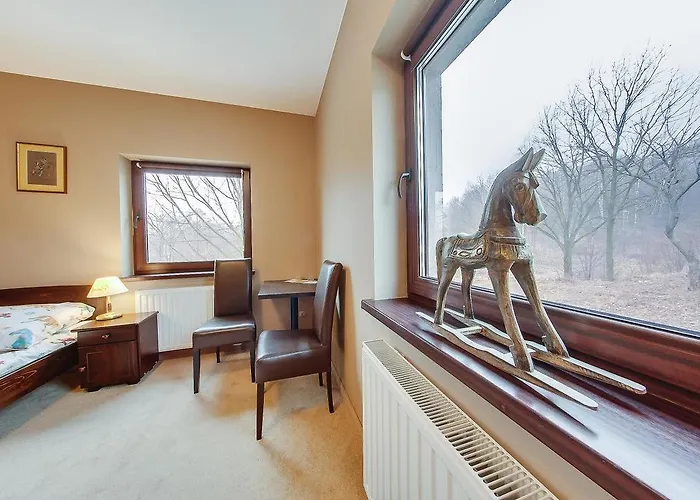 Feriested Restauracja Bialy Wierzbna *